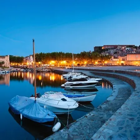 Appartement Ideal Plein Centre - 65m2- Piscine Et Garage *